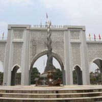 The Keris Sculpture @ Bukit Jalil National Stadium ico