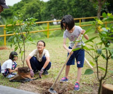 Mayday Garden, Taman Universiti Indah