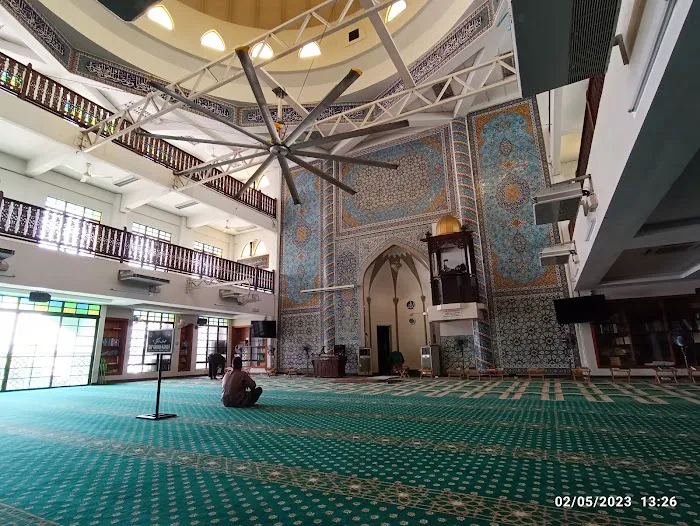 Al-Shariff Mosque, Gombak Town (Main Mosque) Picture 2