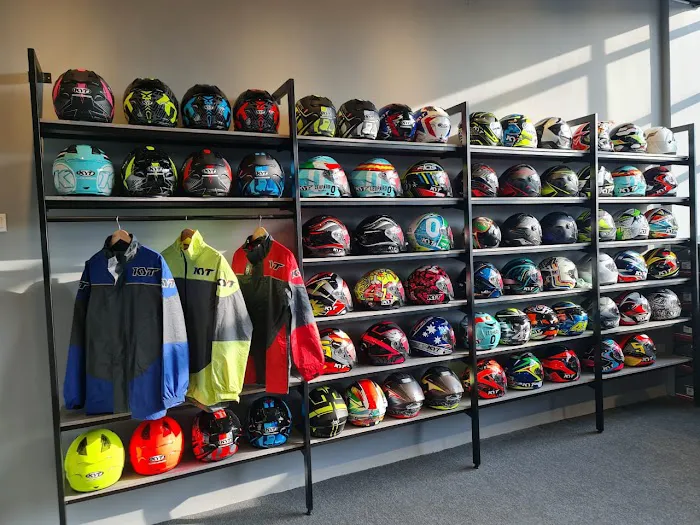 YY Pang Racing Sport Picture 9