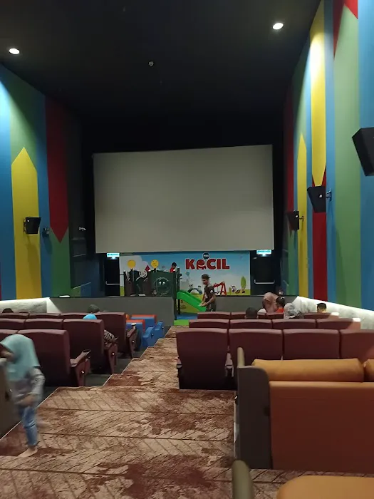 Harbour Place Mall Picture 4