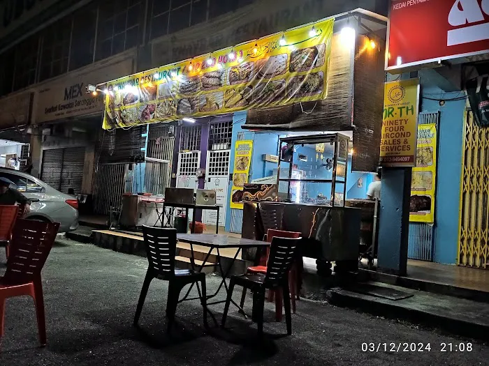 KHAYBAR RESTAURANT Picture 7
