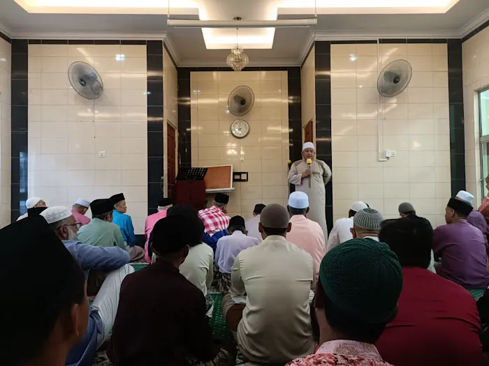 Surau Madrasah At-Taqwa Picture 9
