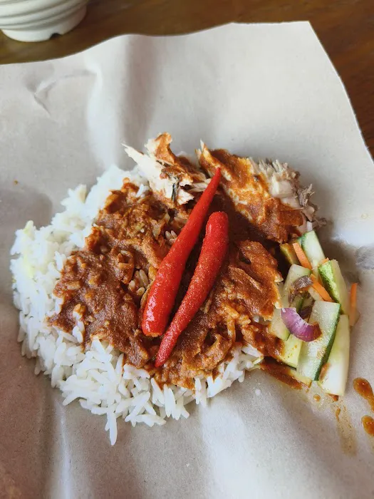 Nasi Dagang Warisan Batu Buruk De'Rumbia Picture 3