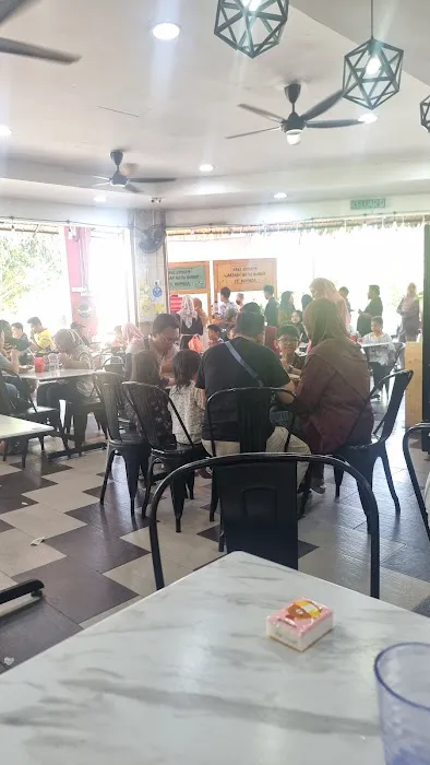 Nasi Dagang Warisan Batu Buruk De'Rumbia Picture 4