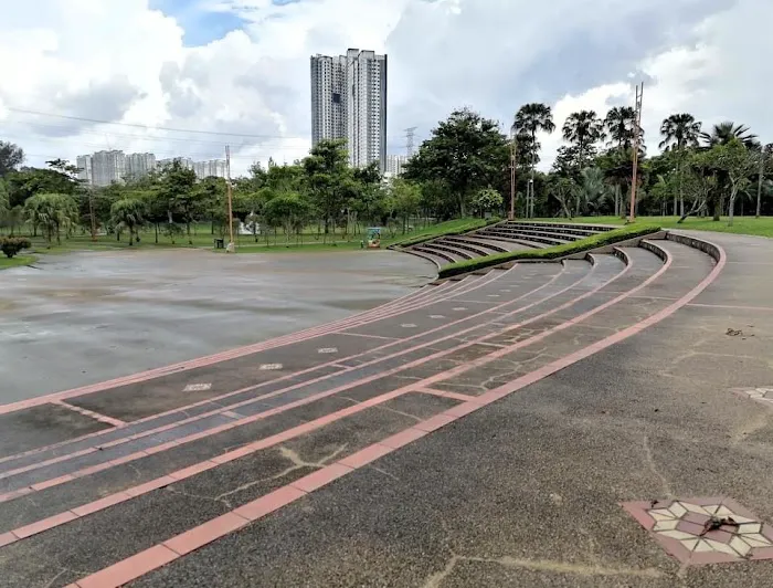 Batu Metropolitan Park Picture 6