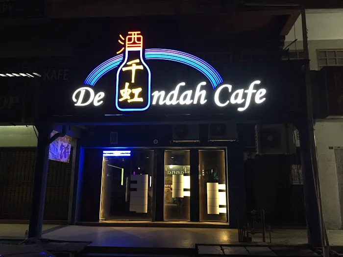 De Indah Cafe Picture 2