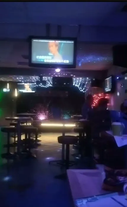Sun Light Karaoke 阳光大道 Picture 4