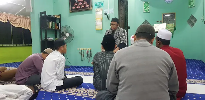 Surau Kampung Seri Geriang Picture 1