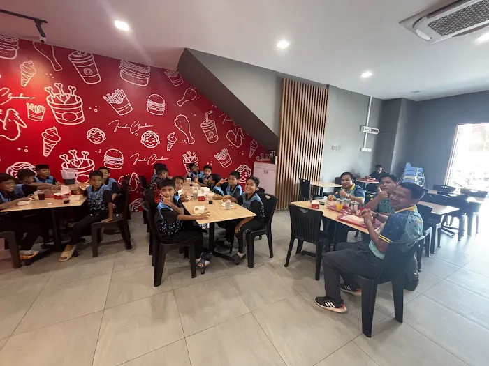 AHMAD'S FRIED CHICKEN BANGI Picture 3