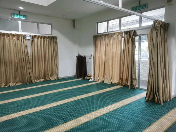 Surau Taman Danau Picture 4