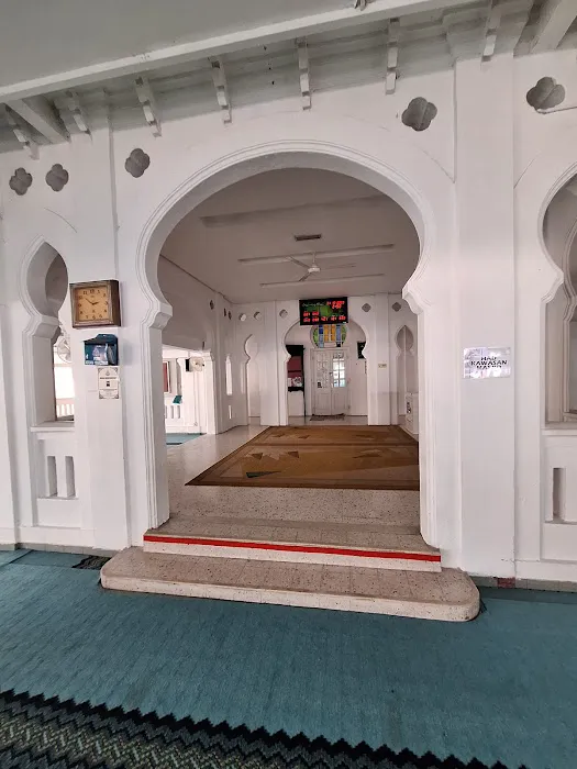 Masjid Jamek Tanjung Malim (Tanjong Malim Mosque) Picture 5