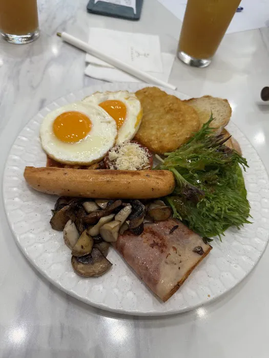 IMOMENT CAFÉ at Bangsar South Picture 5