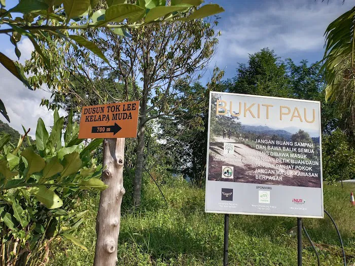 Kemensah Hiking Trailhead Picture 6