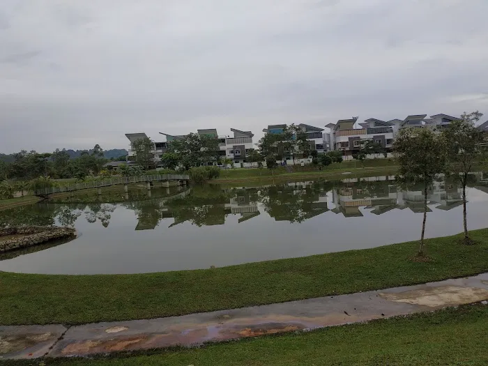 Linear Park Encorp Cahaya Alam Picture 4