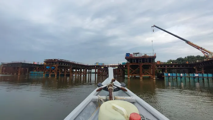 Pengkalan nelayan sungai tengah Picture 4