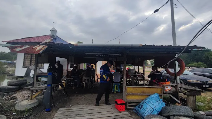 Pengkalan nelayan sungai tengah Picture 5