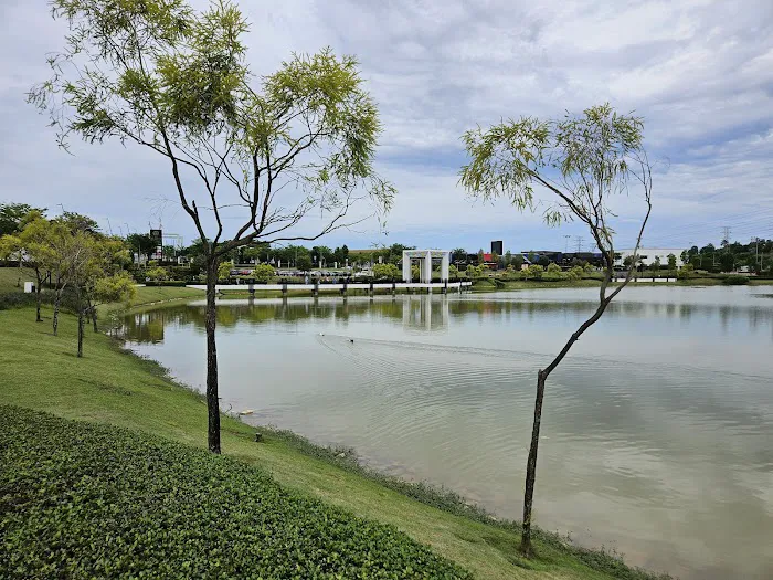 Maya Park, Eco Ardence Picture 2
