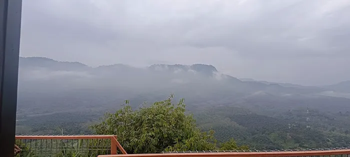 Viewing Tower (Karak Orchard Resorts) Picture 4