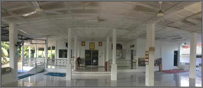 Surau Al-Bayan, Bukit Beruntung Picture 9