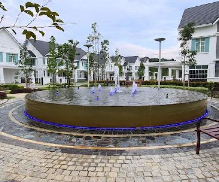 Sapphire Blue Fountain