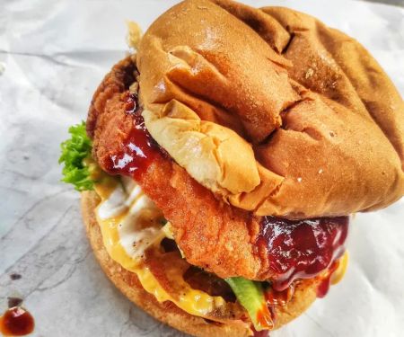 Burger Crispy ManPadu