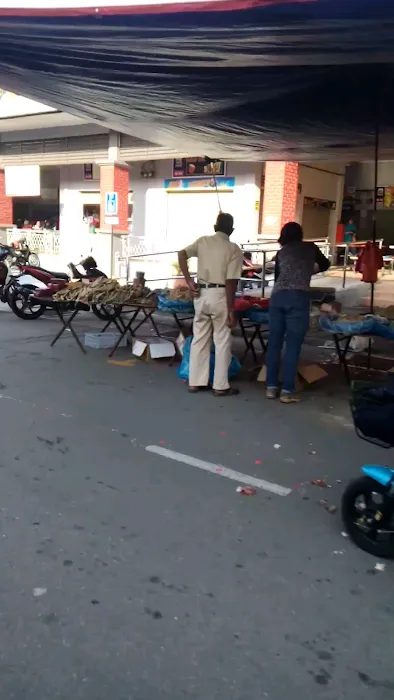 Pasar Pagi Isnin Pekan Tanjong Karang Picture 6