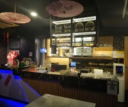 Classic Pub And Lounge