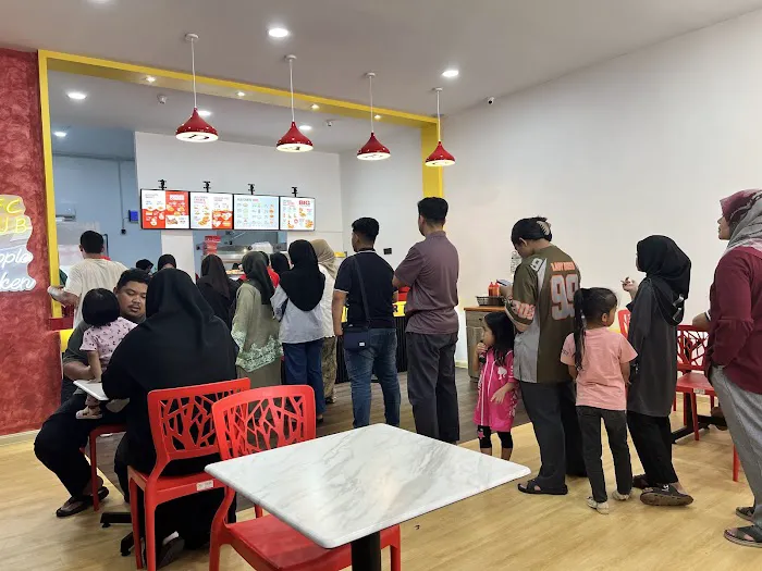 D’Apple Fried Chicken Raub Picture 5
