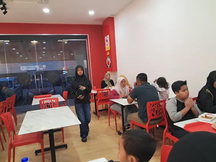 D’Apple Fried Chicken Raub Picture 9