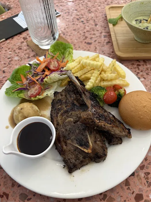 Laman Venture Restaurant Picture 6