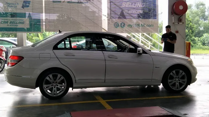 Carro (Formerly myTukar) Cheras Sentral Mall - Inspection Centre Picture 7