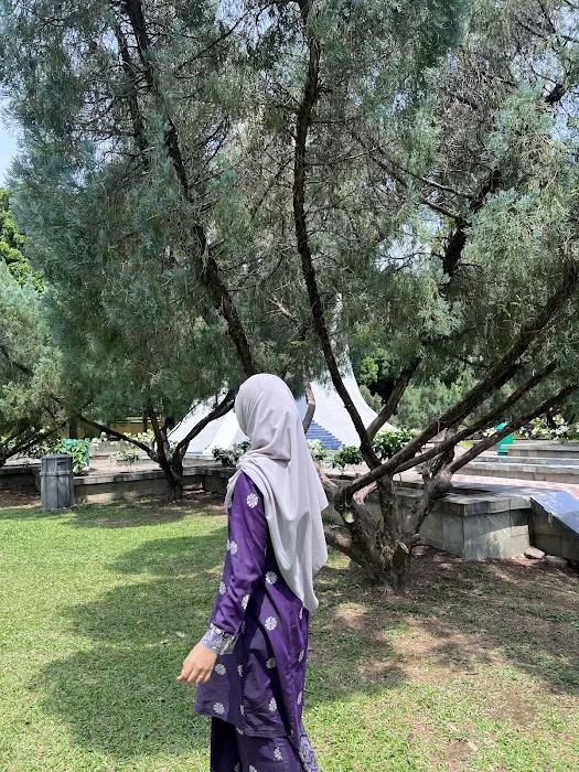 Taman Kenangan Picture 2