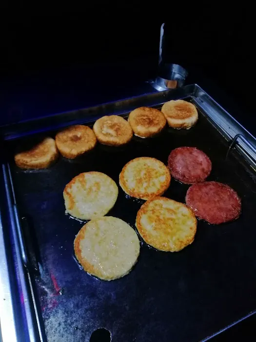 AJ Burger Picture 3