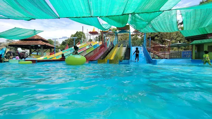 Kubang Gajah Waterpark Picture 1