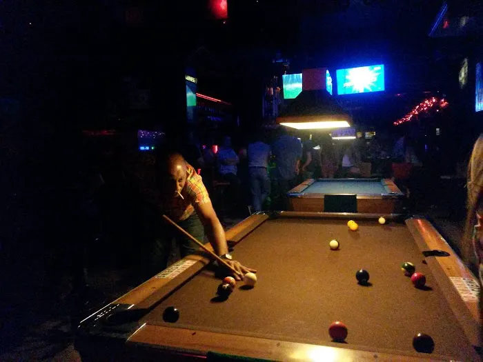HARVEST SPORTS BAR Picture 10