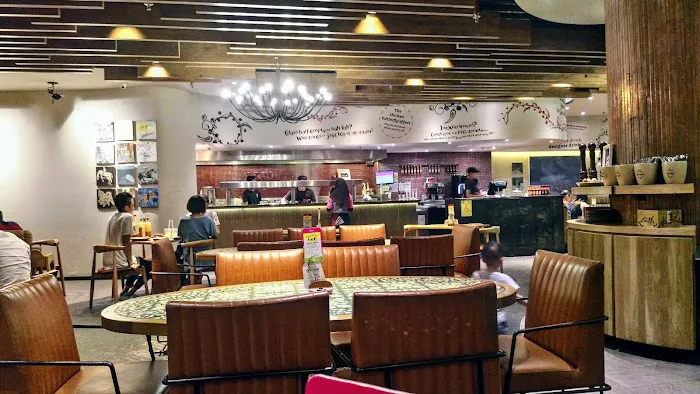 Main Place Mall Picture 9