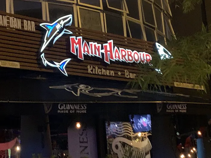 Main Harbour Kitchen + Bar Picture 10