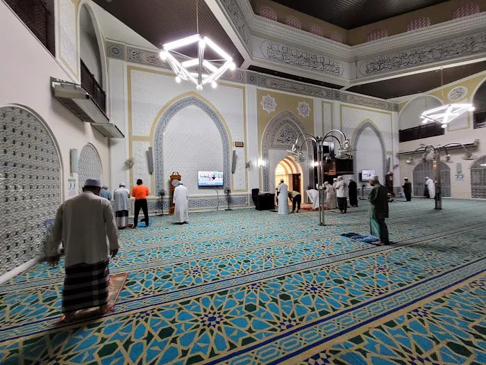 Masjid Al-Ubudiah Seksyen 19 Shah Alam Picture 4