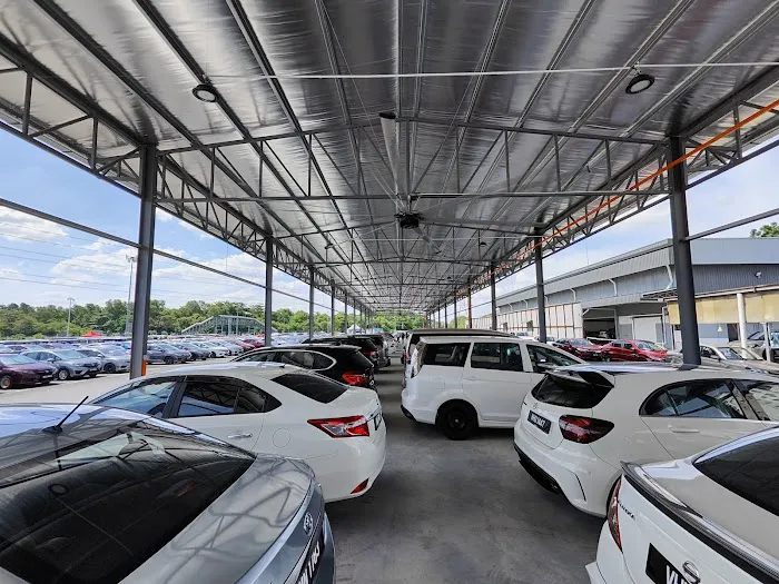 Carro (MyTukar) Retail Experience Centre - Puchong South Picture 1