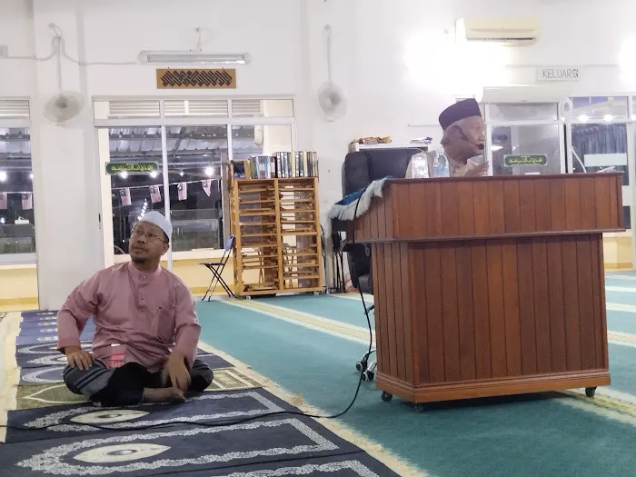 Surau Al-Husna Picture 3