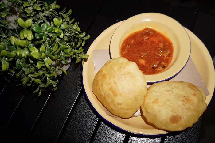 LOT 62 ROTI PURI Picture 5