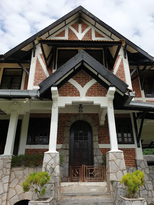 SD Guthrie Guest Bungalow Picture 9