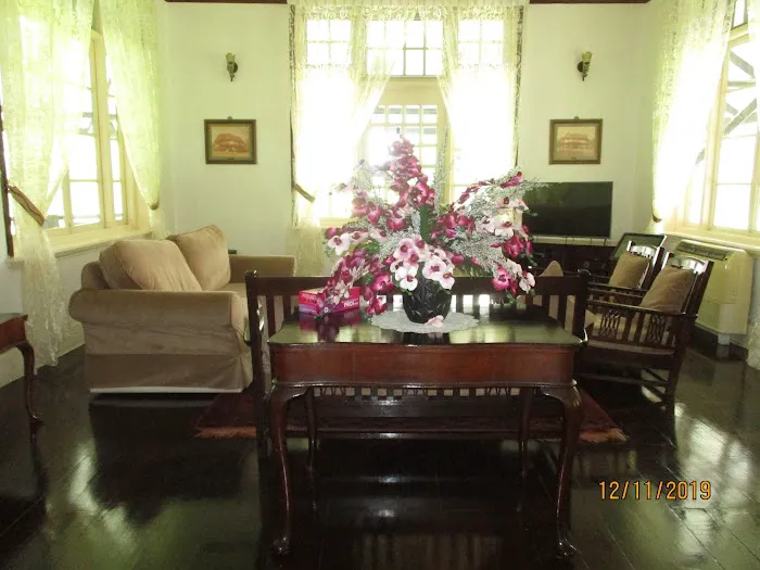 SD Guthrie VIP Bungalow Picture 3