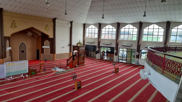 Al-Falah Mosque, Kampung Idaman (Town Mosque) Picture 1