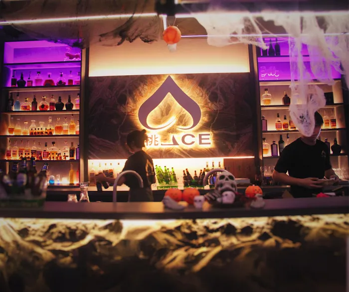Ace Bar Restaurant Picture 4