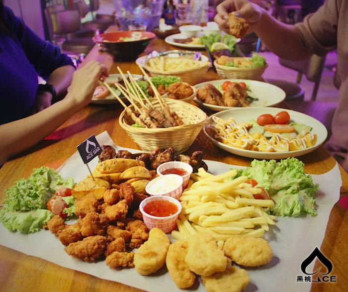 Ace Bar Restaurant Picture 2