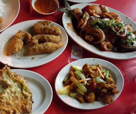 Restoran Gajah Putih Saujana Utama