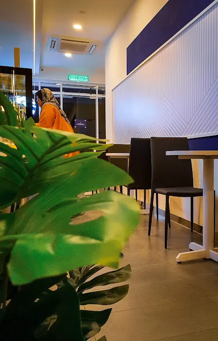 ZUS Coffee - Seri Pristana, Sungai Buloh Picture 8