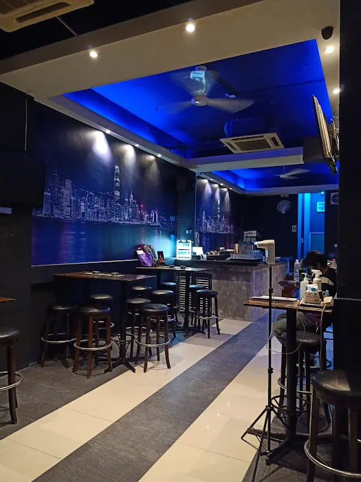 Mbar Cafe Picture 2
